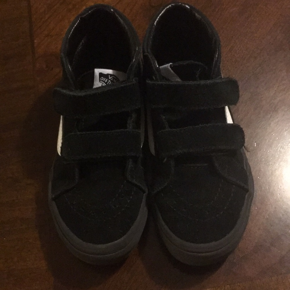 Black Van Gym Shoes